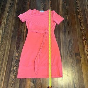 Slim Tie-Waist Coral Midi Dress by Tomsware